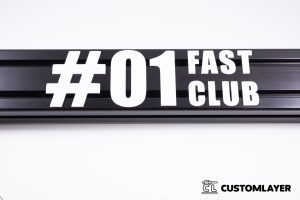 Personalisierte SimRacing Namen & Startnummern für Aluminiumprofile